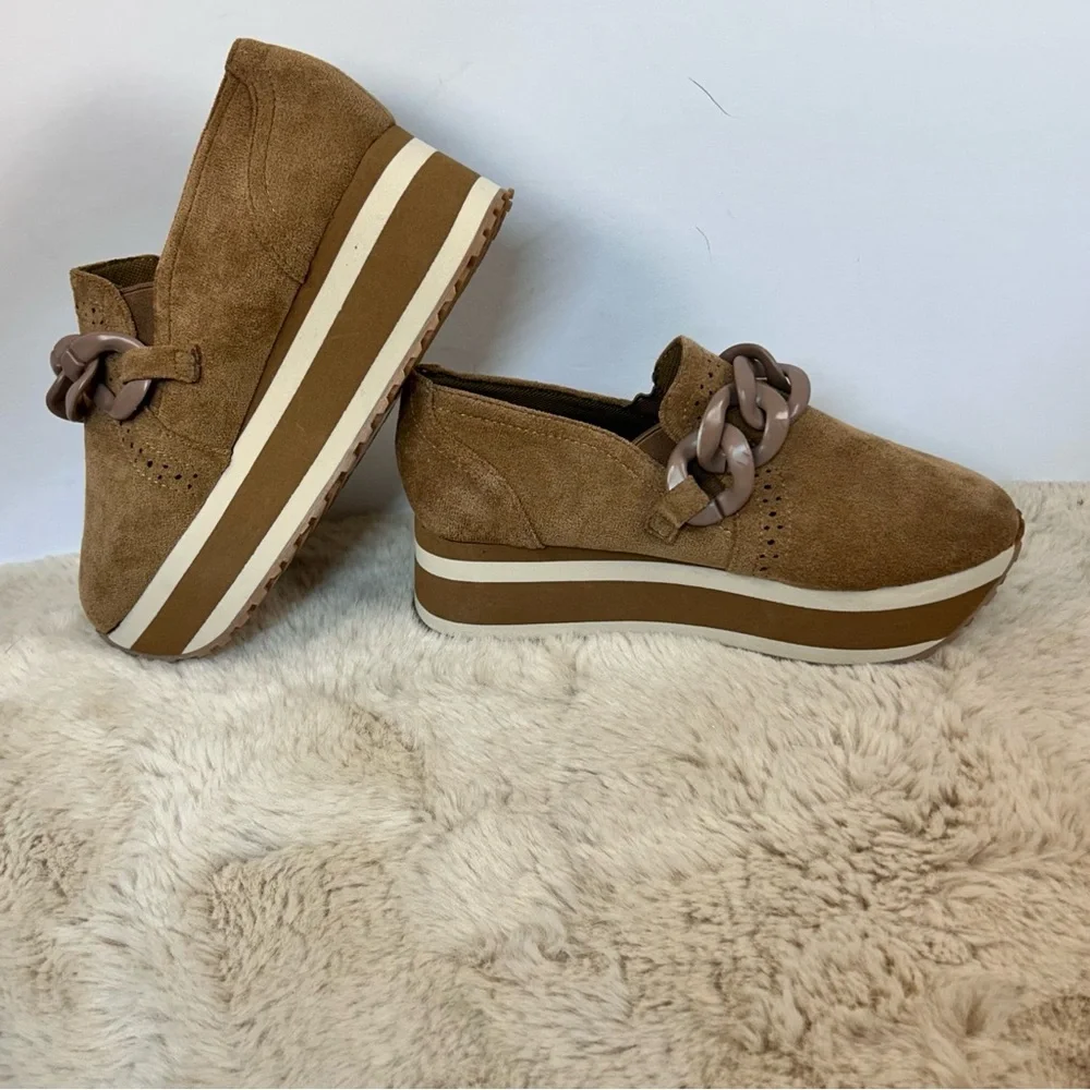 NWT‎ Pierre Dumas Paloma-1 Platform Sneaker in Tan Women’s 6